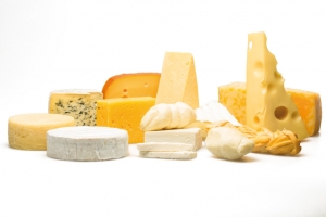Jak powstają sery? Poznajmy technologię produkcji sera podpuszczkowego